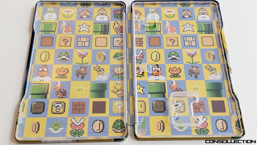 L´intÃ©rieur du steelbook Super Mario Maker 2